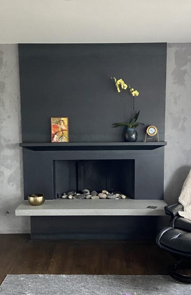 Image of a fireplace